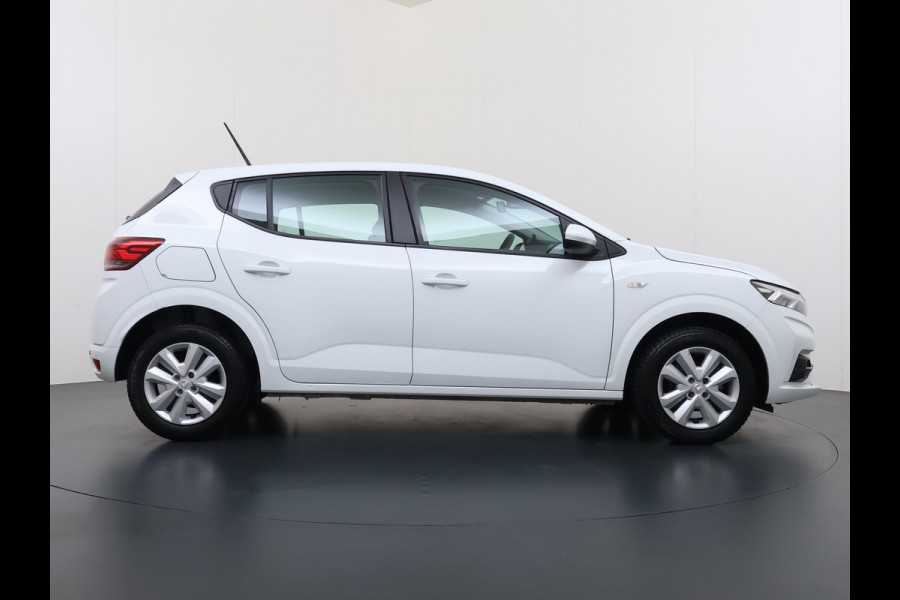 Dacia Sandero 1.0TCe 92PK 5Drs Navi Airco Apple Carplay Android Auto Cruise Control Bluetooth Pdc Comfort Isofix Regen-Lichtsensor ESP 1e Eigenaar Origineel Nederlandse Auto