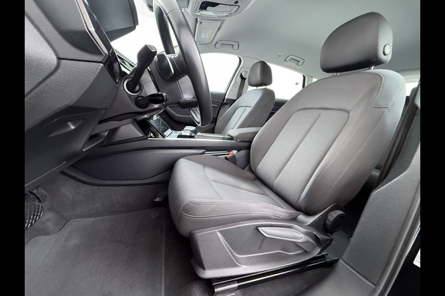 Audi e-tron 55 Quattro 408pk 95kWh Luchtvering LED Navi Ecc Edition Cruise Control Pdc Elek.Achterklep SOH 92% Lmv 19" Virtual Cockpit Led Isofix DAB Bluetooth 1e Eigenaar Origineel Nederlandse Auto Dealeronderhouden