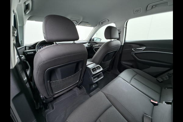 Audi e-tron 55 Quattro 408pk 95kWh Luchtvering LED Navi Ecc Edition Cruise Control Pdc Elek.Achterklep SOH 92% Lmv 19" Virtual Cockpit Led Isofix DAB Bluetooth 1e Eigenaar Origineel Nederlandse Auto Dealeronderhouden