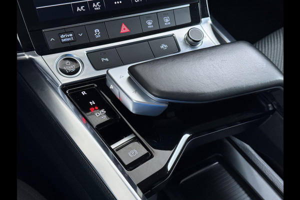 Audi e-tron 55 Quattro 408pk 95kWh Luchtvering LED Navi Ecc Edition Cruise Control Pdc Elek.Achterklep SOH 92% Lmv 19" Virtual Cockpit Led Isofix DAB Bluetooth 1e Eigenaar Origineel Nederlandse Auto Dealeronderhouden