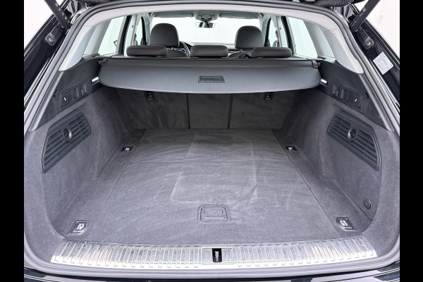 Audi e-tron 55 Quattro 408pk 95kWh Luchtvering LED Navi Ecc Edition Cruise Control Pdc Elek.Achterklep SOH 92% Lmv 19" Virtual Cockpit Led Isofix DAB Bluetooth 1e Eigenaar Origineel Nederlandse Auto Dealeronderhouden
