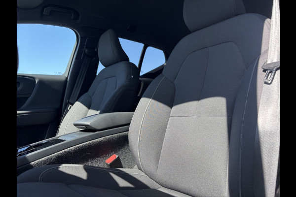 Volvo XC40 Single Motor Extended Range Plus 82 kWh | Adaptieve cruise | Blis | Full LED |