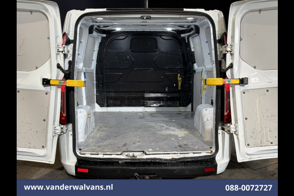 Ford Transit Custom 2.0 TDCI 108pk L1H1 Euro6 Airco | Camera | Apple Carplay | LED | Cruisecontrol | 2500kg Trekhaak Android Auto, Verwarmde voorruit, Parkeersensoren, Bijrijdersbank