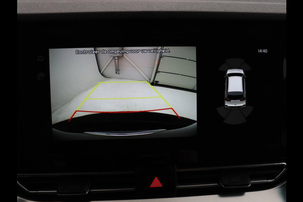 Kia e-Niro DynamicPlusLine 64 kWh | SOH 95.2% | Panoramadak | Half Leder | Adaptive cruise | Stuur/stoel verwarming | Camera | Park assist | Carplay | Climate control | Virtual dashboard | Full LED |