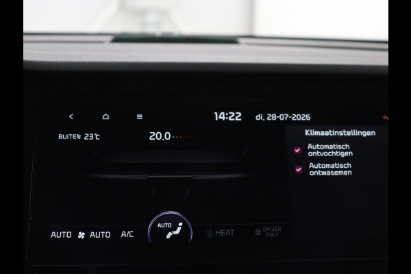 Kia e-Niro DynamicPlusLine 64 kWh | SOH 95.2% | Panoramadak | Half Leder | Adaptive cruise | Stuur/stoel verwarming | Camera | Park assist | Carplay | Climate control | Virtual dashboard | Full LED |