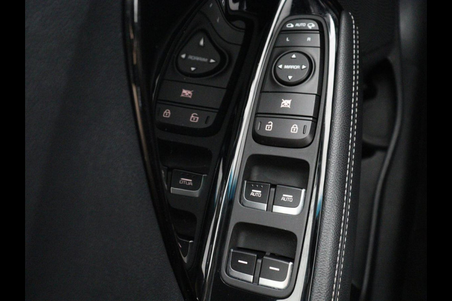 Kia e-Niro DynamicPlusLine 64 kWh | SOH 95.2% | Panoramadak | Half Leder | Adaptive cruise | Stuur/stoel verwarming | Camera | Park assist | Carplay | Climate control | Virtual dashboard | Full LED |