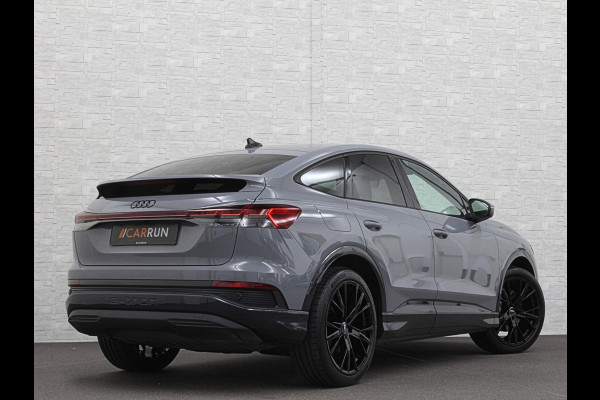 Audi Q4 Sportback e-tron 40 S-Line 77 kWh | Sportstoelen | H-Leder | ACC | Lane ass. | Virtual + | Black-Optic | Stoelverwarming | Camera | Matrix-Led | Getint Glas | Zwarte Hemelbekleding | MMi+ | 3-Zone Clima | Bovag Garantie |