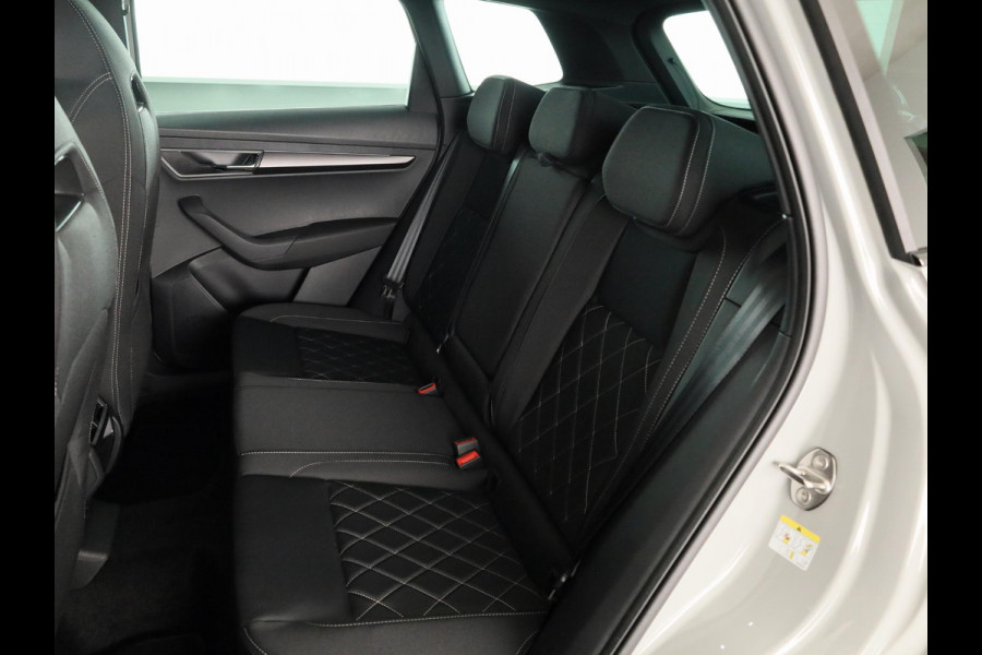 Škoda Karoq Sportline Ultimate 1.5 TSI ACT 150 pk 7 versn. DSG | Virtual Pedal |