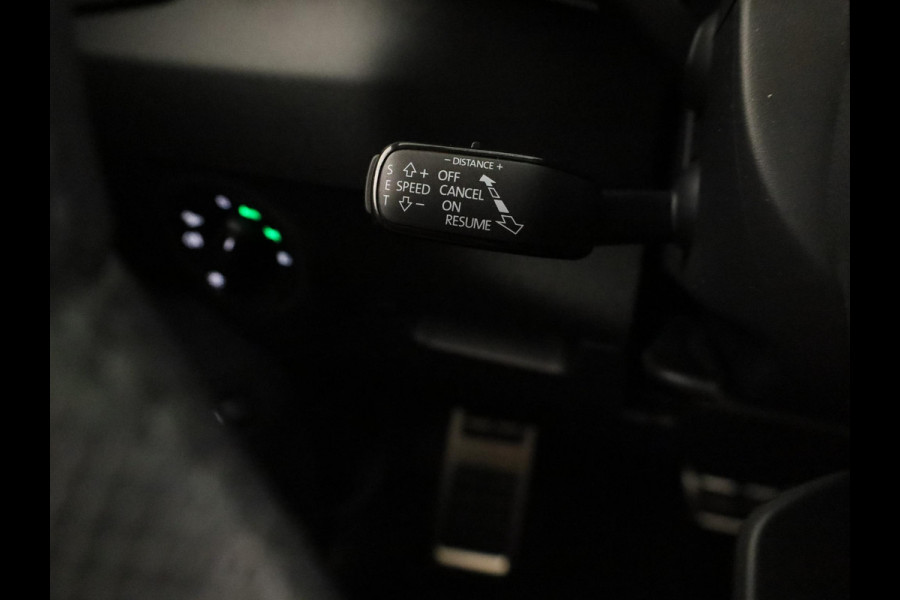 Škoda Karoq Sportline Ultimate 1.5 TSI ACT 150 pk 7 versn. DSG | Virtual Pedal |