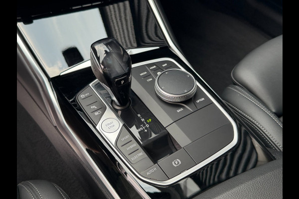 BMW 3 Serie Touring 330e High Executive Sportline Shadow | SPORTSTOELEN | LEDER | CARPLAY | VIRTUAL | CLIMATE