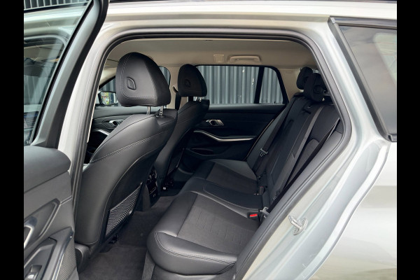 BMW 3 Serie Touring 330e High Executive Sportline Shadow | SPORTSTOELEN | LEDER | CARPLAY | VIRTUAL | CLIMATE