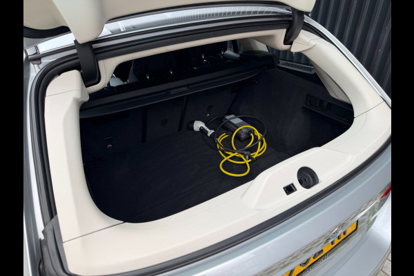 BMW 3 Serie Touring 330e High Executive Sportline Shadow | SPORTSTOELEN | LEDER | CARPLAY | VIRTUAL | CLIMATE