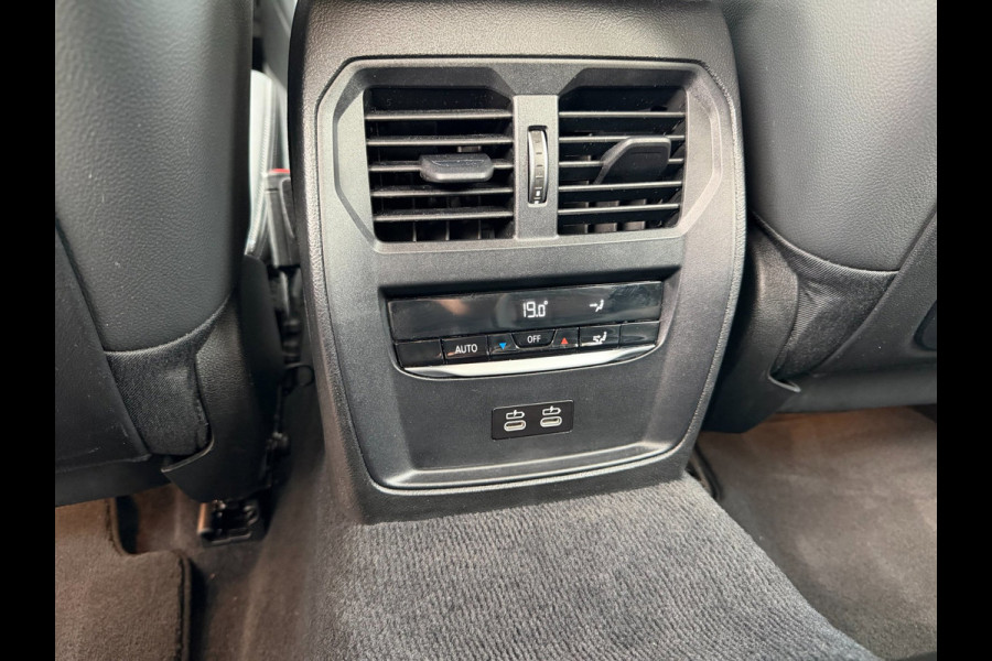 BMW 3 Serie Touring 330e High Executive Sportline Shadow | SPORTSTOELEN | LEDER | CARPLAY | VIRTUAL | CLIMATE