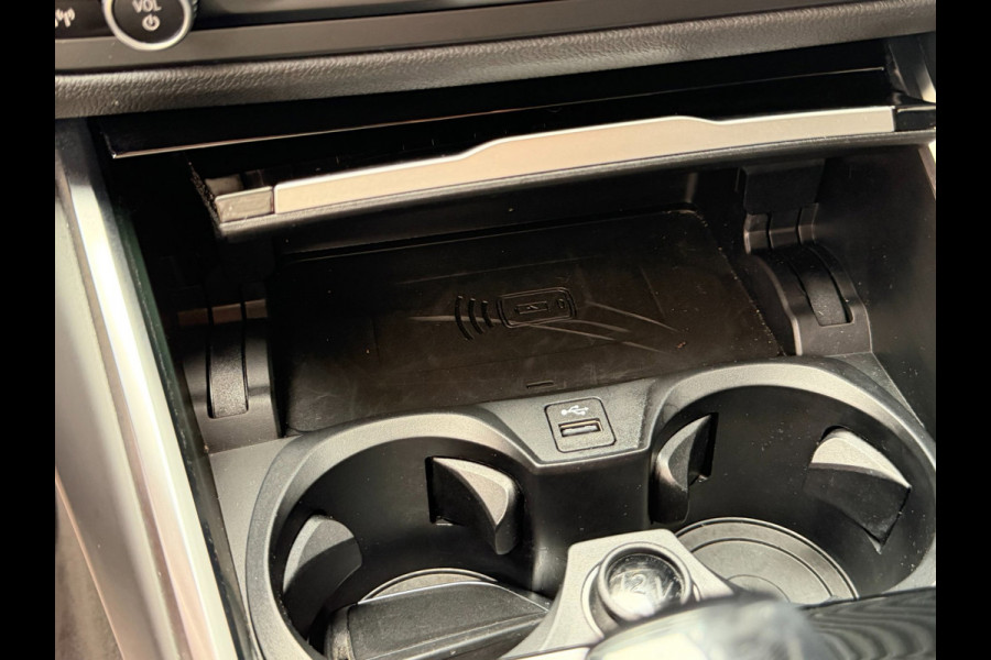 BMW 3 Serie Touring 330e High Executive Sportline Shadow | SPORTSTOELEN | LEDER | CARPLAY | VIRTUAL | CLIMATE