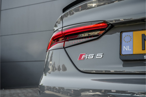 Audi RS5 Sportback 2.9 TFSI Quattro Pano Nardo RS Stoelen HUD ACC Black Optiek Sportuitlaat