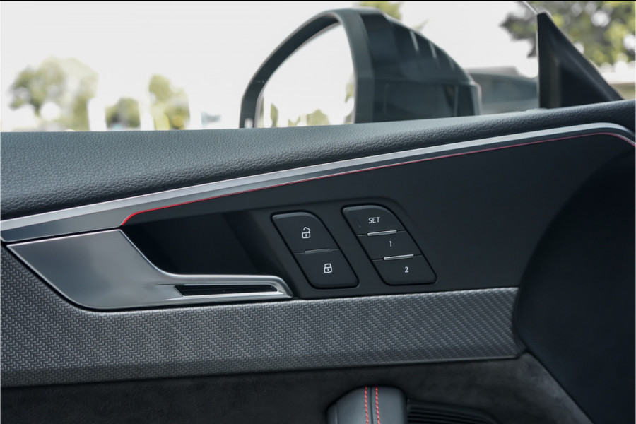 Audi RS5 Sportback 2.9 TFSI Quattro Pano Nardo RS Stoelen HUD ACC Black Optiek Sportuitlaat