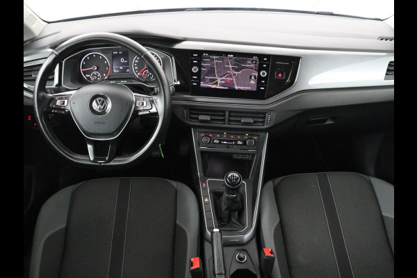 Volkswagen Polo 1.0 TSI Highline | Adaptive cruise | Carplay | Climate control | DAB | Navigatie |
