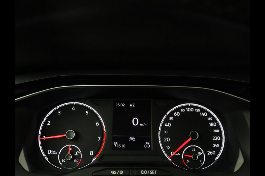 Volkswagen Polo 1.0 TSI Highline | Adaptive cruise | Carplay | Climate control | DAB | Navigatie |