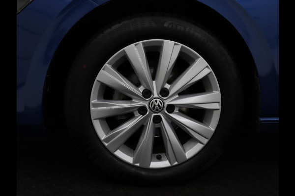 Volkswagen Polo 1.0 TSI Highline | Adaptive cruise | Carplay | Climate control | DAB | Navigatie |