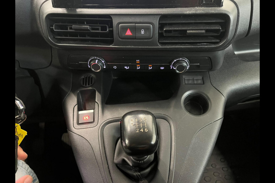 Peugeot Partner 1.5 BlueHDI 100pk Premium Airco Navi Carplay Cruise Control PDC Achter