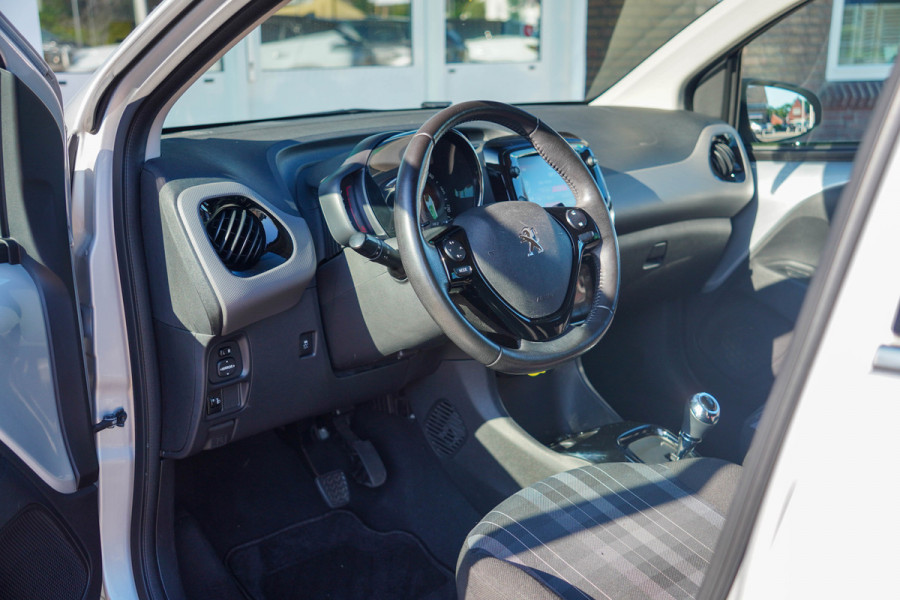 Peugeot 108 1.0 e-VTi Allure Automaat | Camera | Apple CarPlay | Airco