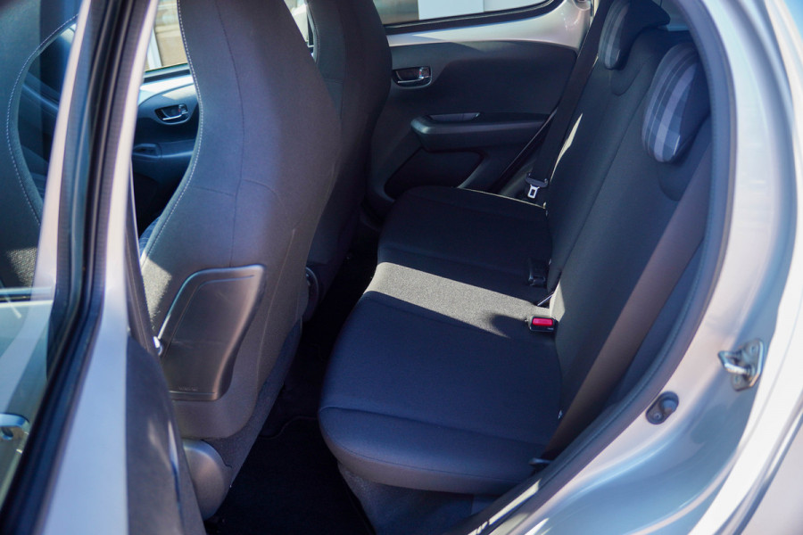 Peugeot 108 1.0 e-VTi Allure Automaat | Camera | Apple CarPlay | Airco