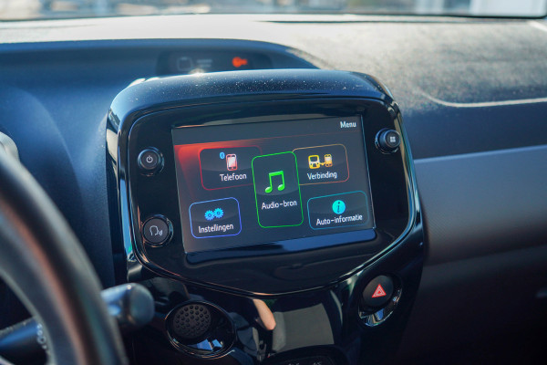 Peugeot 108 1.0 e-VTi Allure Automaat | Camera | Apple CarPlay | Airco