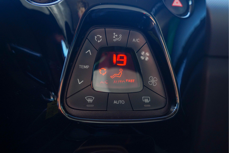 Peugeot 108 1.0 e-VTi Allure Automaat | Camera | Apple CarPlay | Airco