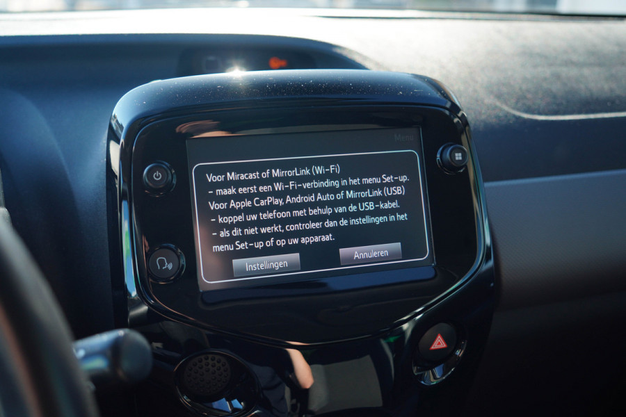 Peugeot 108 1.0 e-VTi Allure Automaat | Camera | Apple CarPlay | Airco