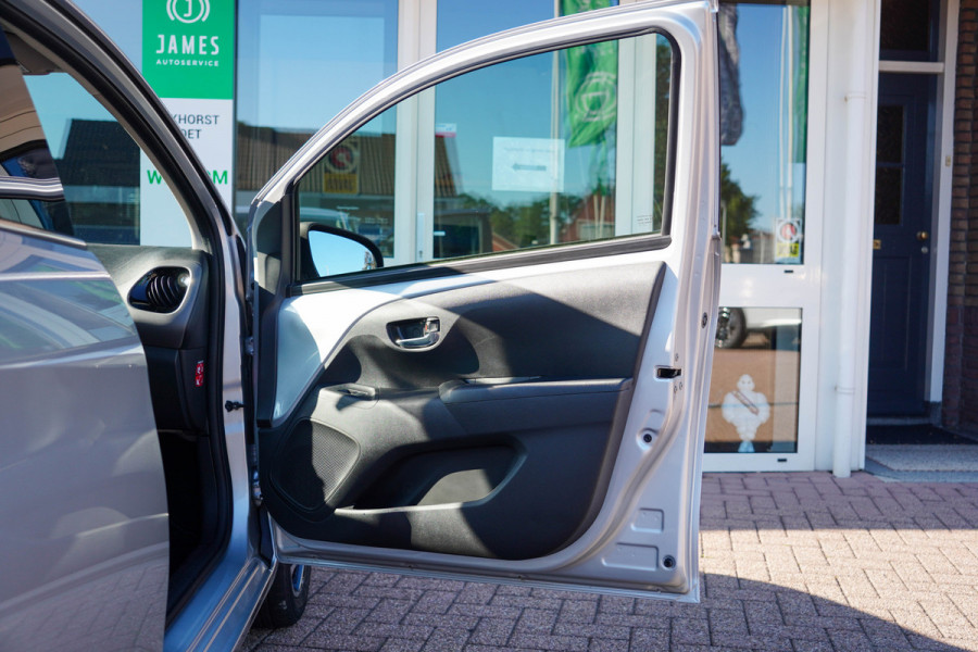 Peugeot 108 1.0 e-VTi Allure Automaat | Camera | Apple CarPlay | Airco