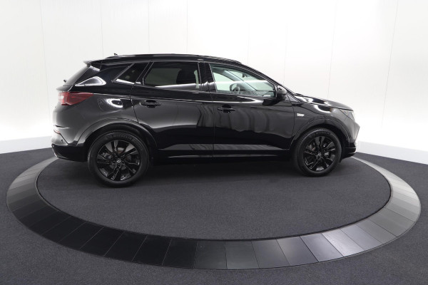 Opel Grandland 1.6 Turbo Plug-In Hybrid 225 Ultimate | Adaptieve Cruise Control | Camera | Navigatie | Stuurwielverwarming