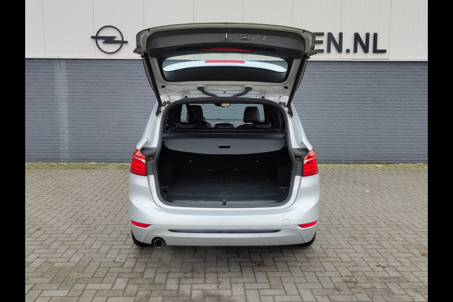 BMW 2 Serie Gran Tourer 218i Automaat 7-Persoons Leder Camera Navi Sport-Line Ecc Head-Up Display Stoelverwarming Pdc High Executive Lmv Bluetooth Elek.Achterklep Led Origineel Nederlandse Auto