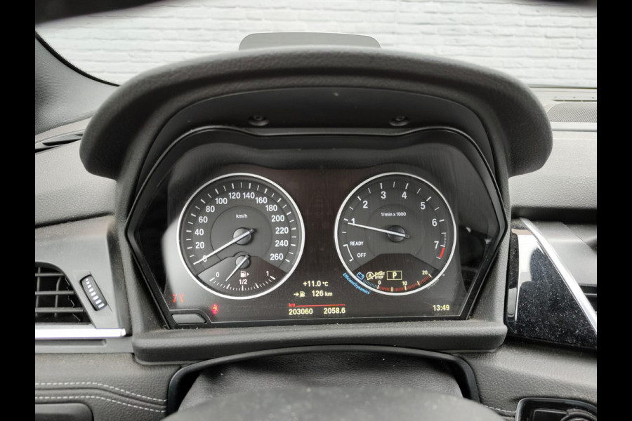 BMW 2 Serie Gran Tourer 218i Automaat 7-Persoons Leder Camera Navi Sport-Line Ecc Head-Up Display Stoelverwarming Pdc High Executive Lmv Bluetooth Elek.Achterklep Led Origineel Nederlandse Auto