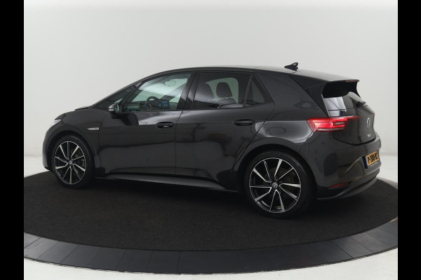 Volkswagen Id.3 Pro 58 kWh | SOH 94.5% | Panoramadak | Stuur/stoel verwarming | Adaptive cruise | 360 camera | Carplay | Massage stoelen | Climate control | Sfeerverlichting | Warmtepomp