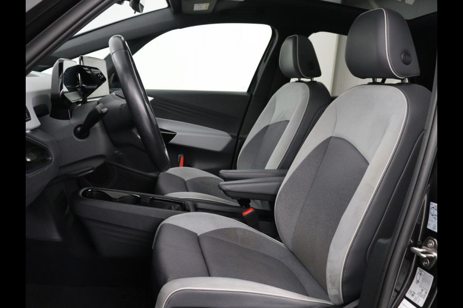 Volkswagen Id.3 Pro 58 kWh | SOH 94.5% | Panoramadak | Stuur/stoel verwarming | Adaptive cruise | 360 camera | Carplay | Massage stoelen | Climate control | Sfeerverlichting | Warmtepomp