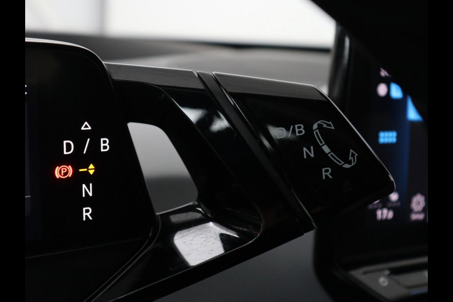 Volkswagen Id.3 Pro 58 kWh | SOH 94.5% | Panoramadak | Stuur/stoel verwarming | Adaptive cruise | 360 camera | Carplay | Massage stoelen | Climate control | Sfeerverlichting | Warmtepomp