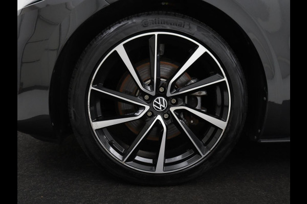 Volkswagen Id.3 Pro 58 kWh | SOH 94.5% | Panoramadak | Stuur/stoel verwarming | Adaptive cruise | 360 camera | Carplay | Massage stoelen | Climate control | Sfeerverlichting | Warmtepomp
