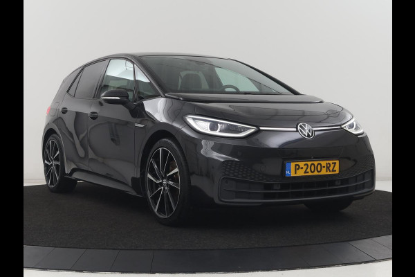 Volkswagen Id.3 Pro 58 kWh | SOH 94.5% | Panoramadak | Stuur/stoel verwarming | Adaptive cruise | 360 camera | Carplay | Massage stoelen | Climate control | Sfeerverlichting | Warmtepomp
