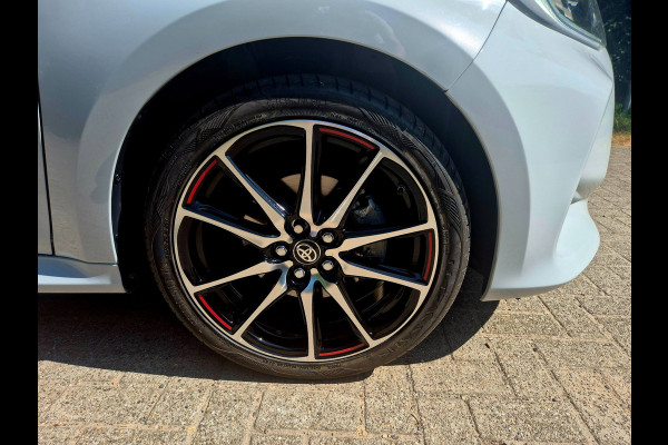 Toyota Yaris 1.5 Hybrid GR Sport . navigatie . Camera