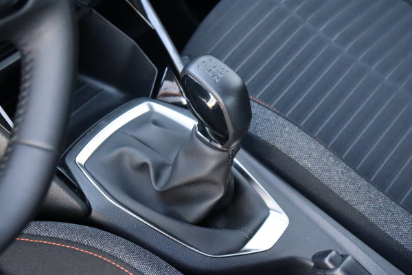Peugeot 208 1.2 PureTech Active Pack org.NL navi carplay lmv