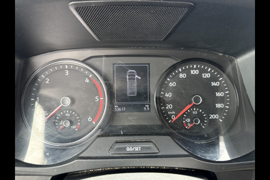 Volkswagen Crafter 2.0 TDI 140PK L3H3 Camera Airco Carplay Parkeersensoren Euro 6