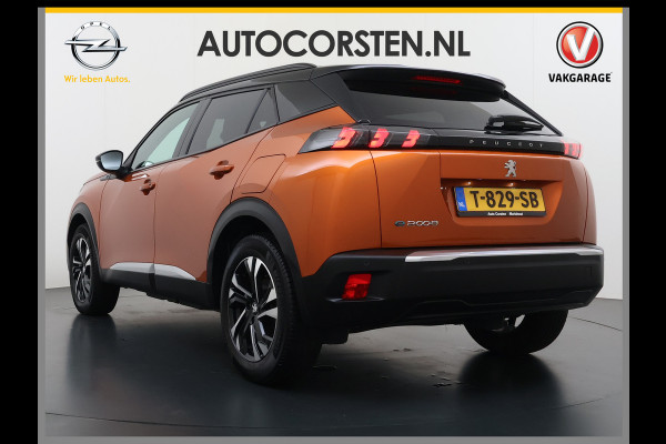 Peugeot e-2008 EV Allure 50kWh SOH 97% Two Tone 3D-Navi Stoelverwarming Apple Carplay Android Auto Ecc Cruise Control Regen-Lichtsensor Privacy Glas Keyless Connected-Apps DAB Bluetooth Led Lane Assist Isofix Dealeronderhouden 1e Eigenaar Origineel Nederlandse Auto