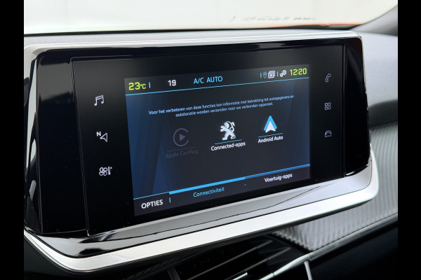 Peugeot e-2008 EV Allure 50kWh SOH 97% Two Tone 3D-Navi Stoelverwarming Apple Carplay Android Auto Ecc Cruise Control Regen-Lichtsensor Privacy Glas Keyless Connected-Apps DAB Bluetooth Led Lane Assist Isofix Dealeronderhouden 1e Eigenaar Origineel Nederlandse Auto