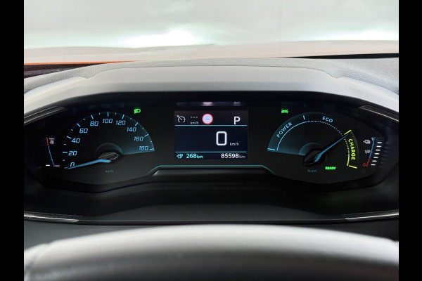 Peugeot e-2008 EV Allure 50kWh SOH 97% Two Tone 3D-Navi Stoelverwarming Apple Carplay Android Auto Ecc Cruise Control Regen-Lichtsensor Privacy Glas Keyless Connected-Apps DAB Bluetooth Led Lane Assist Isofix Dealeronderhouden 1e Eigenaar Origineel Nederlandse Auto