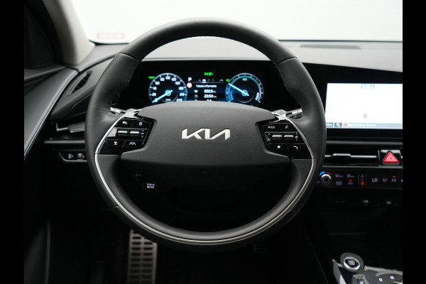 Kia Niro 1.6 GDi PHEV Spirit 182pk Dealer O.H | Adaptive Cruise | Camera | Harman / Kardon | Lederen Sporstoelen Memory & Ventilatie | Keyless | Apple Carplay | Stoel & Stuurverwarming | BLIS | Navigatie | Virtual | DAB | 18"L.M | Plug In Hybrid |
