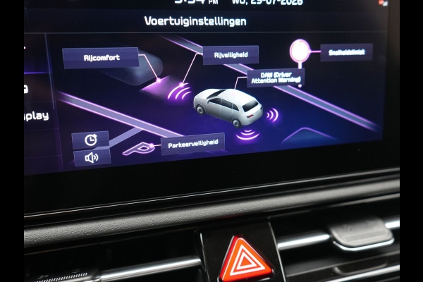 Kia Niro 1.6 GDi PHEV Spirit 182pk Dealer O.H | Adaptive Cruise | Camera | Harman / Kardon | Lederen Sporstoelen Memory & Ventilatie | Keyless | Apple Carplay | Stoel & Stuurverwarming | BLIS | Navigatie | Virtual | DAB | 18"L.M | Plug In Hybrid |