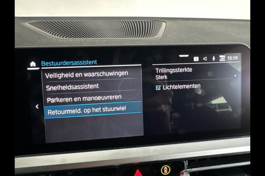 BMW 3-serie 330e High Executive Laser|HuD|360c|BlindSpot|Keyless