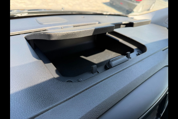 Citroën Jumpy 2.0 BlueHDI 180pk automaat XL Club, CarPlay, HUD, KeyLess, Trekhaak, Clima,