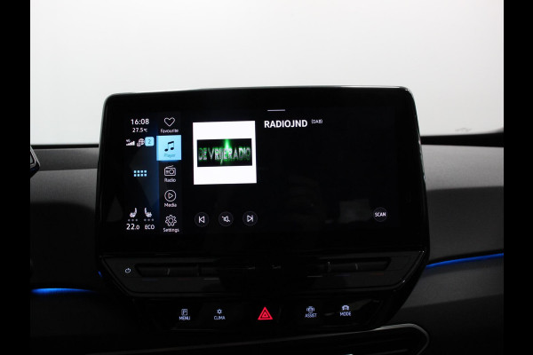 Volkswagen ID.3 First 58 kWh SOH 86% Navigatie Apple Carplay/Android Auto Adaptive Cruise Control Parkeersensoren Stoel- en stuurverwarming Lichtmetalen velgen Climate Control