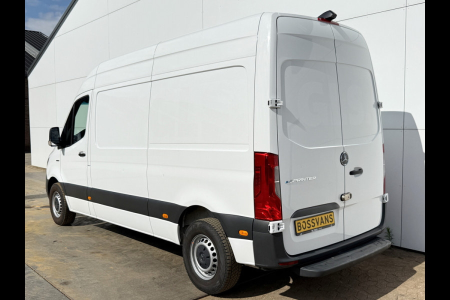 Mercedes-Benz eSprinter eSprinter 312 55kWh L2H2 Elektrisch 145km WLTP 92,5% (SOH) 80kw Snelladen Climate Control Camera